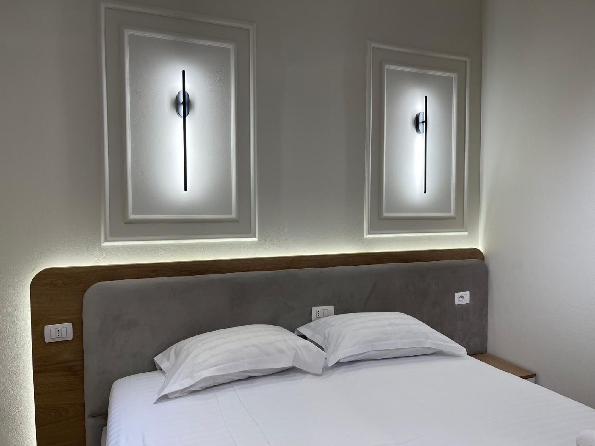 Hideaway In The Heart Of Tirana Buitenkant foto