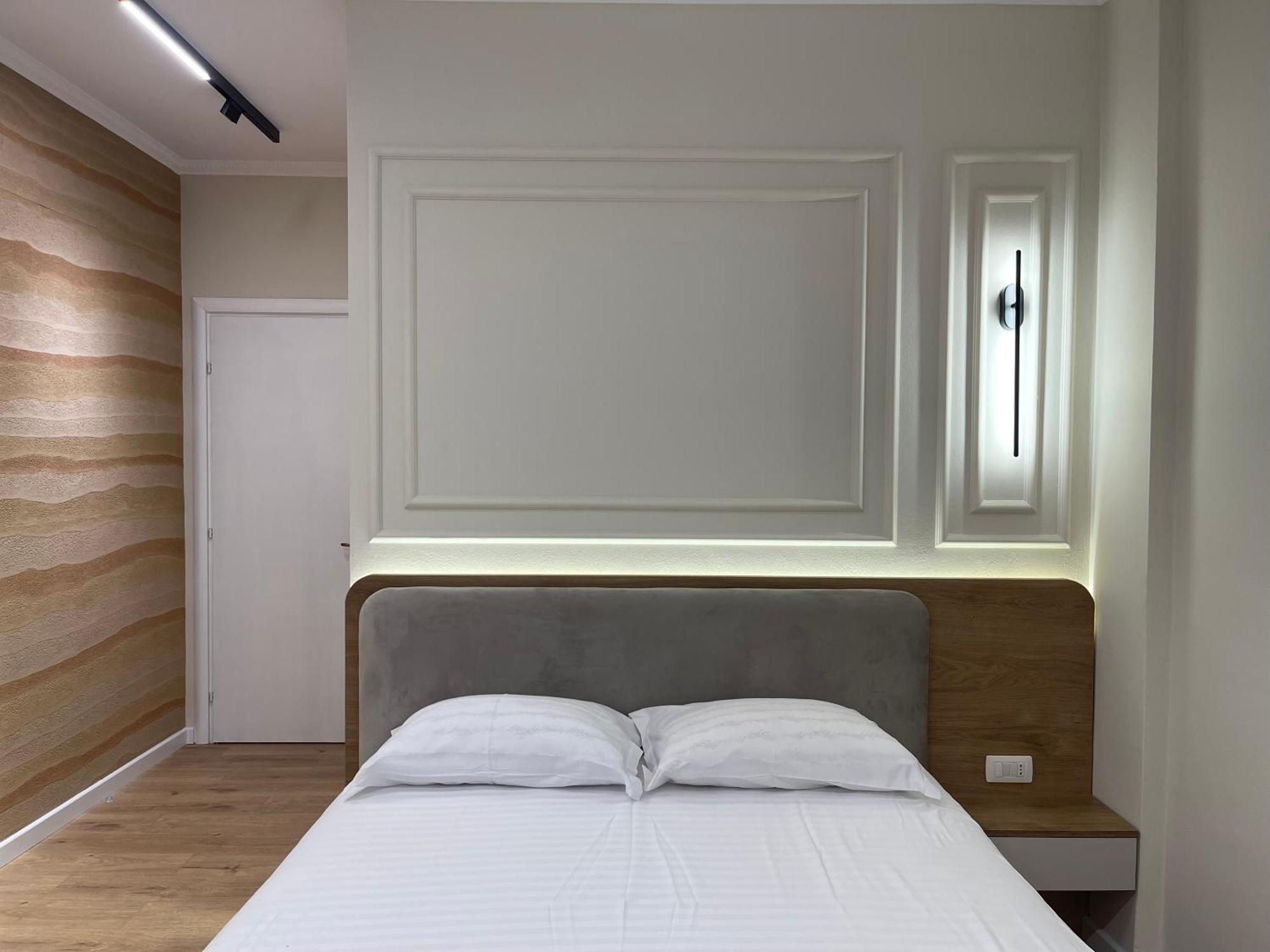 Hideaway In The Heart Of Tirana Buitenkant foto